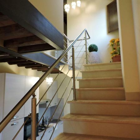 L'Aia Di Argia Pensionat Ponte a Tressa Exteriör bild